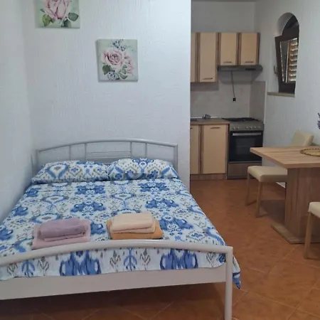 Dom wakacyjny Mateo Kaštelir